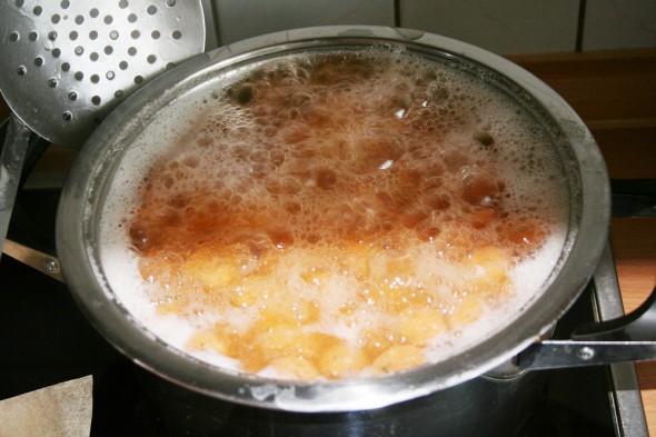 Boilies selber machen: Anleitung zur Herstellung (mit Rezepten ...